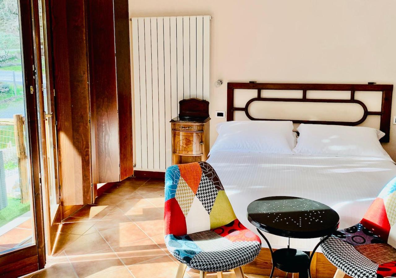 Agriturismo Il Talento Nella Quiete Кастильоне-д'Интельви Экстерьер фото